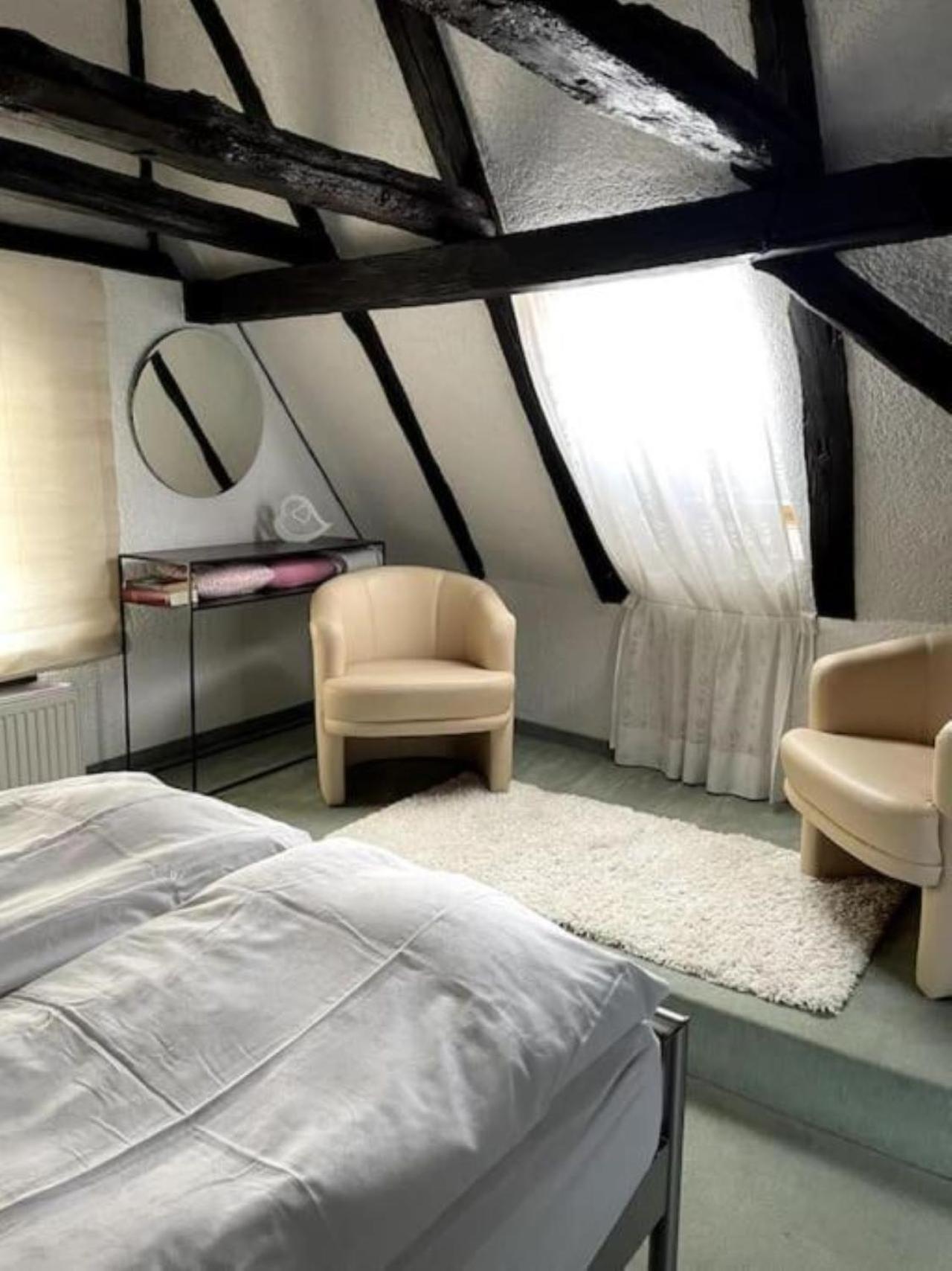 Ferienwohnung Im 'Schmoller - Hof' Neustadt an der Weinstraße 외부 사진